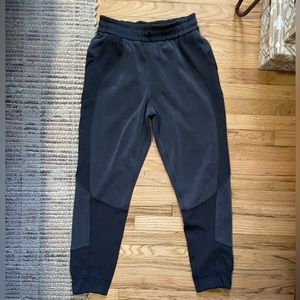 Brushed Softstream Ribbed High-Rise Jogger Asia Fit